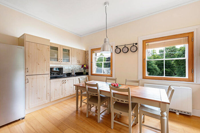 3 Bedroom Apartment For Sale In The Elms, Houghton, Huntingdon, Cambridgeshire, PE28