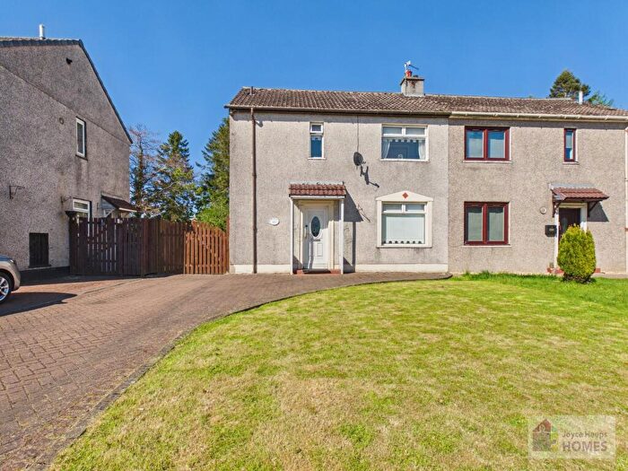 3 Bedroom Semi-Detached House For Sale In Shiel Avenue, East Mains, East Kilbride, G74