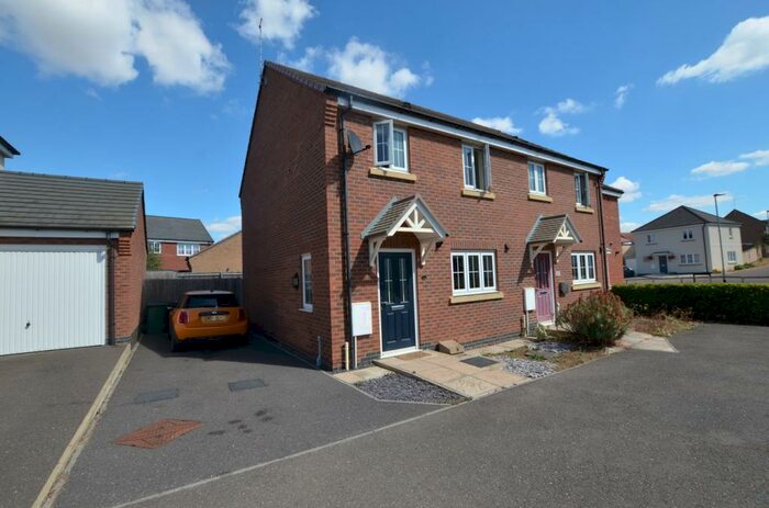 3 Bedroom Semi-Detached House To Rent In Oban Drive, Peterborough, PE2