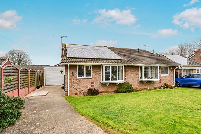 2 Bedroom Semi Detached Bungalow For Sale In Nathan Drive, Sheffield, S20