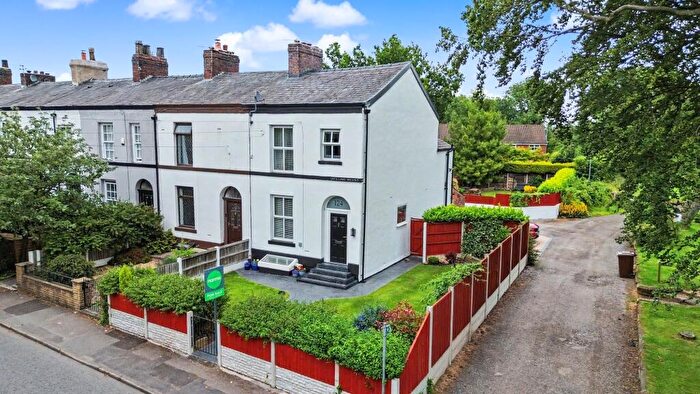 3 Bedroom Terraced House For Sale In Hollins Mount, Hollins Lane, Bury, BL9