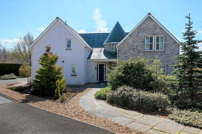 4 Bedroom Detached House For Sale In A New Road, Milnathort, Kinross, KY13