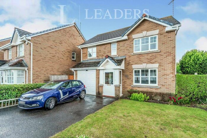 4 Bedroom Detached House To Rent In Thompson Road, PO22
