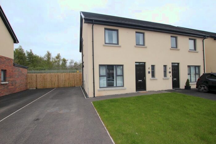 3 Bedroom Semi-Detached House To Rent In Carnlea Wood, Newtownabbey, County Antrim, BT37