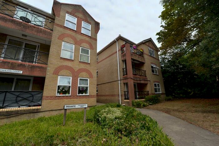 2 Bedroom Flat To Rent In Northlands Road, Southampton, SO15
