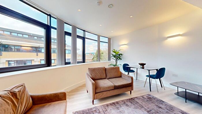 2 Bedroom Flat To Rent In New Horizons Court, Brentford, TW8