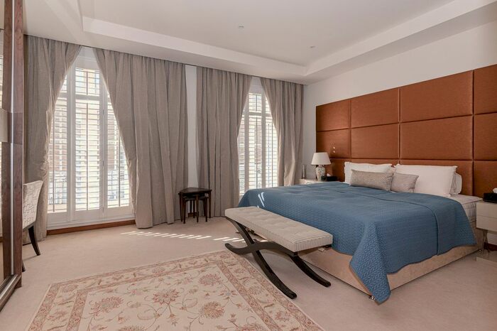 6 Bedroom Terraced House To Rent In Trevor Place, Knightsbridge, SW7