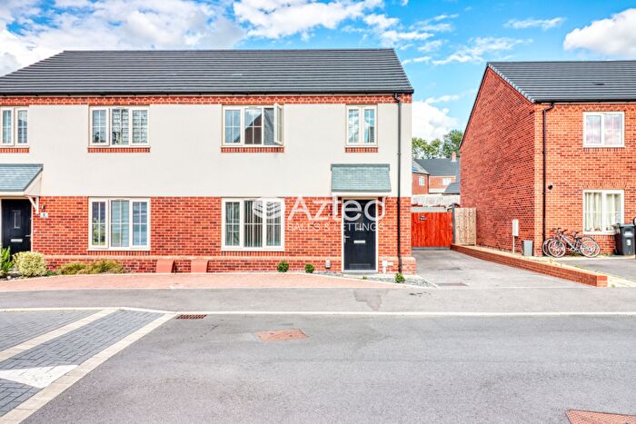 4 Bedroom Semi-Detached House To Rent In Barnard Way, Shenley Church End, Milton Keynes, Buckinghamshire, MK5