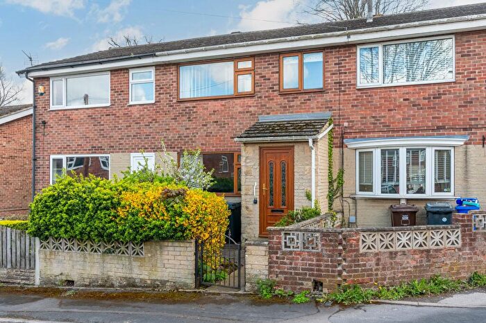 3 Bedroom Terraced House For Sale In Manor Park Court, Manor Park, S2