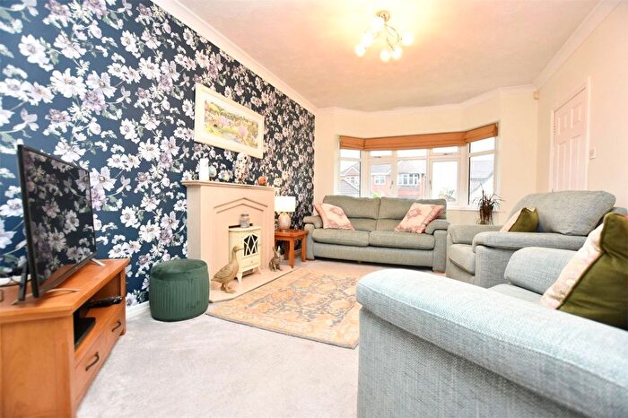 4 Bedroom Detached House For Sale In Lomond Gardens, Cherry Tree, Blackburn, Lancashire, BB2