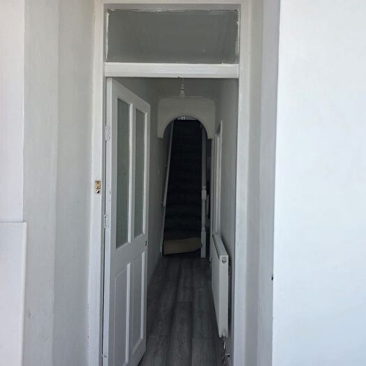 3 Bedroom Terraced House To Rent In Gillingham, ME7