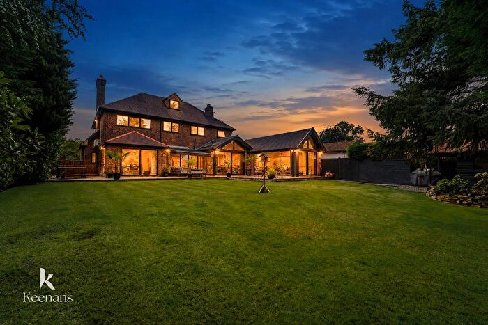 4 Bedroom Detached House For Sale In Park Road, Prestwich, Manchester, M25