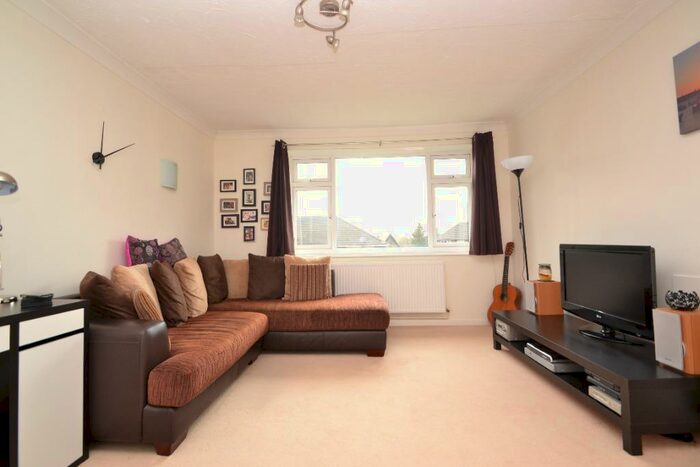1 Bedroom Flat To Rent In Whinbrook Court, Moortown, Leeds, LS17
