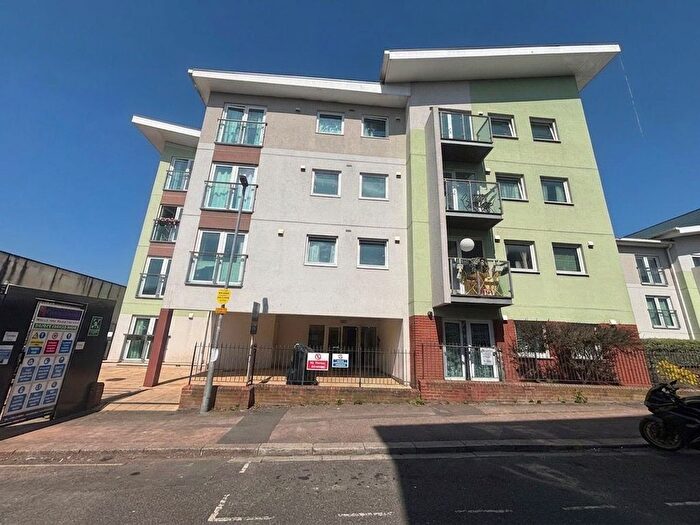 1 Bedroom Flat To Rent In Acland House, Exeter, EX1