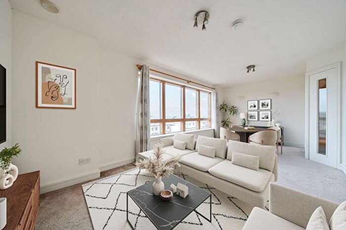 2 Bedroom Flat For Sale In Sherman Road, Bromley, BR1