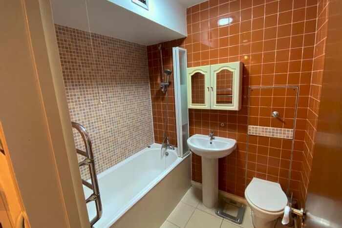 1 Bedroom Flat To Rent In Warren Street Grafton Way, Warren Street, WC1E