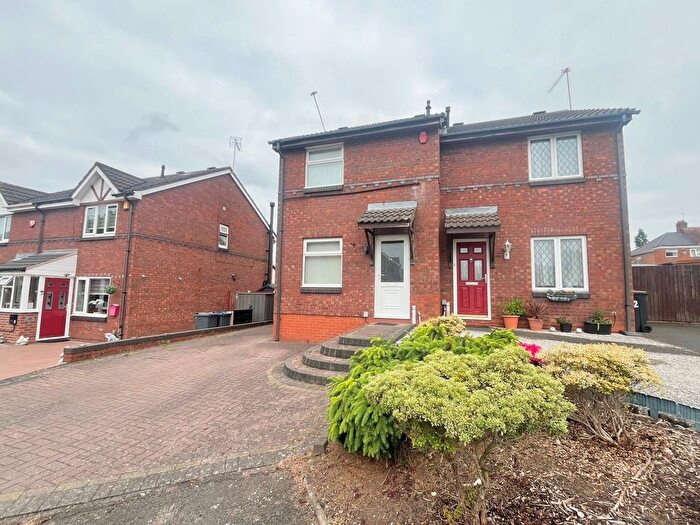 2 Bedroom Semi-Detached House To Rent In Dorrington Green, Birmingham, B42
