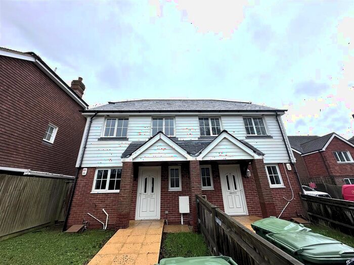 3 Bedroom Semi-Detached House To Rent In Moor Lane, Westfield, Hastings, TN35