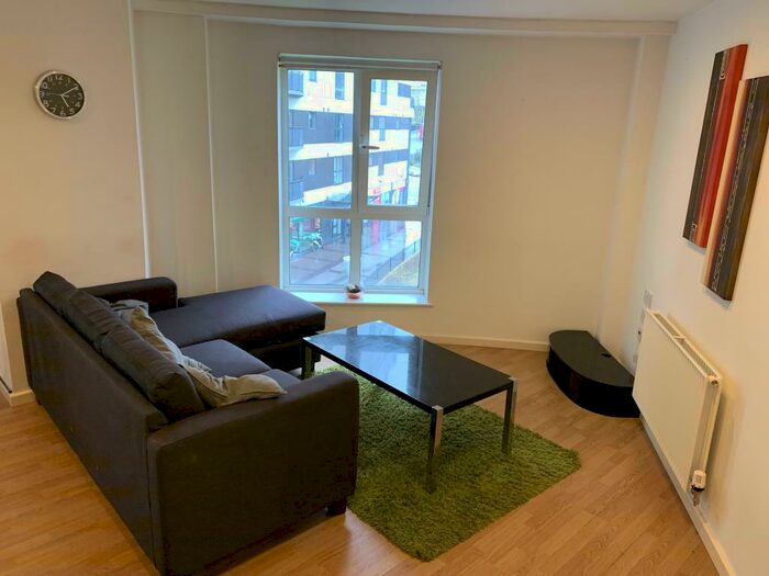 1 Bedroom Apartment To Rent In Hive, Masshouse Plaza, Birmingham, B5
