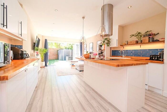 3 Bedroom Terraced House For Sale In Perry Hall Road, Orpington, BR6