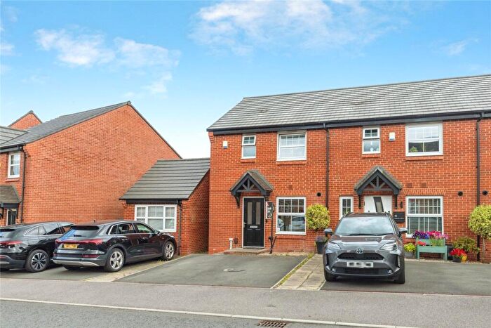 3 Bedroom Semi-Detached House For Sale In Kirkfell Drive, Middleton, Lancashire, M24