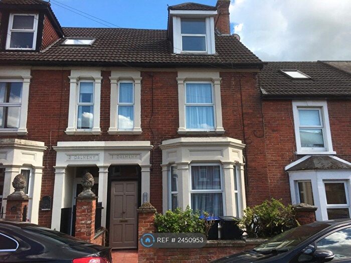3 Bedroom Maisonette To Rent In Hamilton Road, Salisbury, SP1