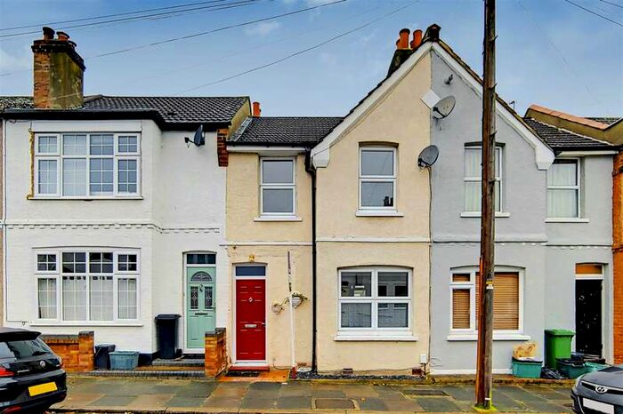 2 Bedroom Terraced House To Rent In Gladwell Road, Bromley, BR1