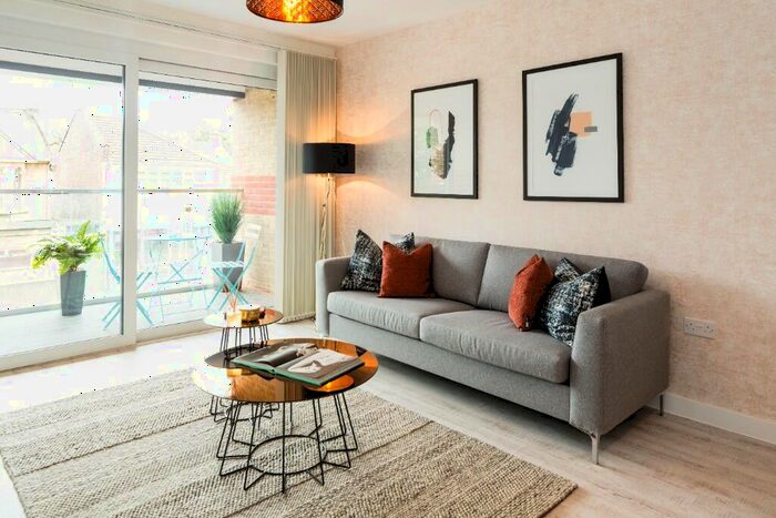 1 Bedroom Flat To Rent In Sopwith Avenue, London, E17