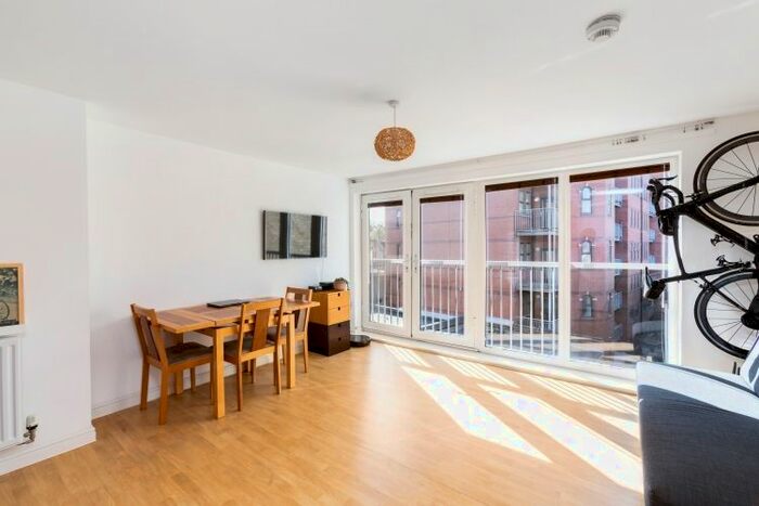 1 Bedroom Flat To Rent In New Road, London, E1