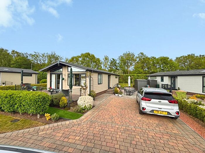 2 Bedroom Park Home For Sale In Bay Willow Road, Burton Waters, LN1
