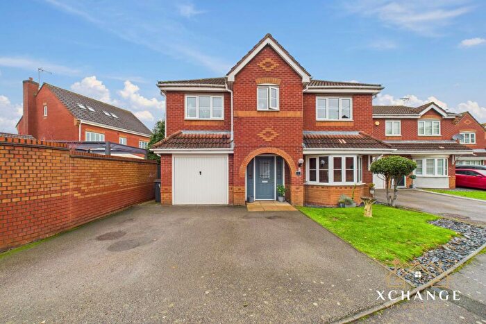 5 Bedroom Detached House For Sale In St. Buryan Close, Nuneaton, CV11