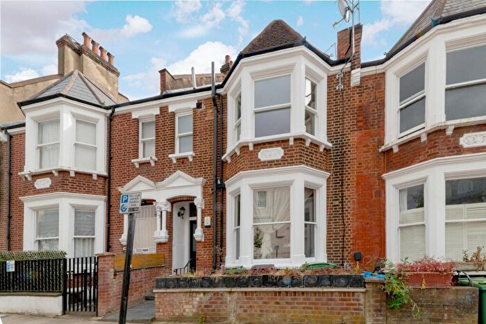 4 Bedroom Flat For Sale In Sumatra Road, West Hampstead, London, NW6
