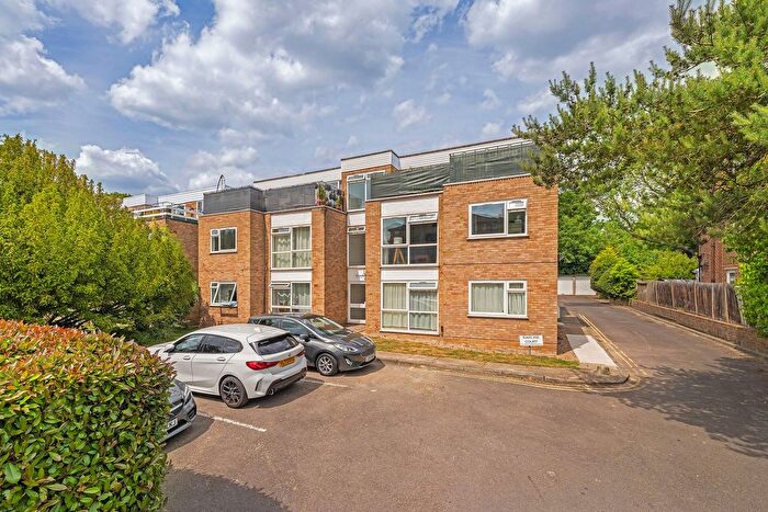 1 Bedroom Flat For Sale In Albemarle Road, Rawlins Court, BR3