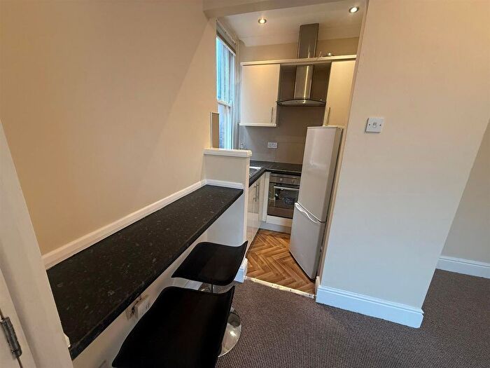 Studio To Rent In Clarkegrove Road, Sheffield, S10