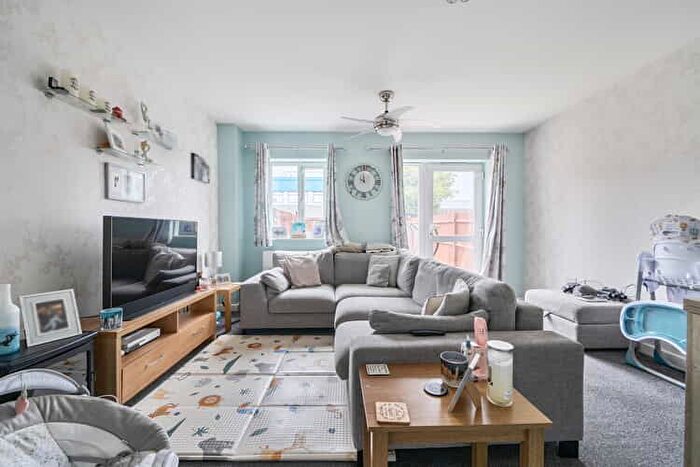2 Bedroom Terraced House For Sale In Longships Way, Reading, Berkshire, RG2