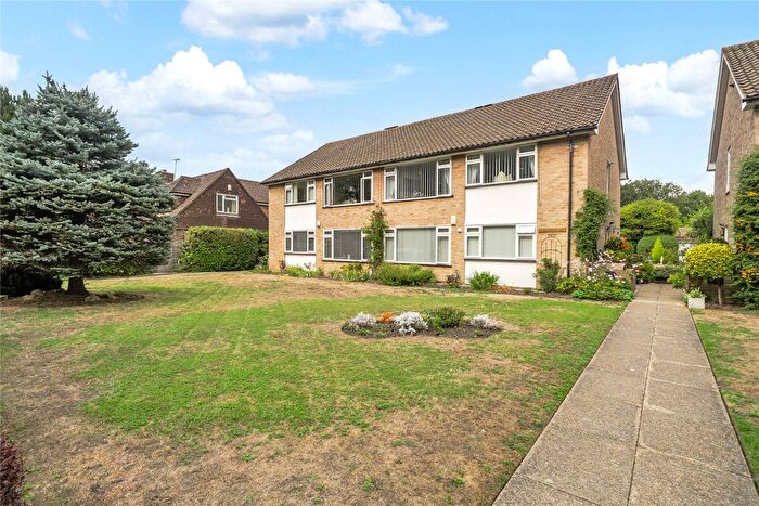2 Bedroom Maisonette For Sale In Old Perry Street, Chislehurst, BR7
