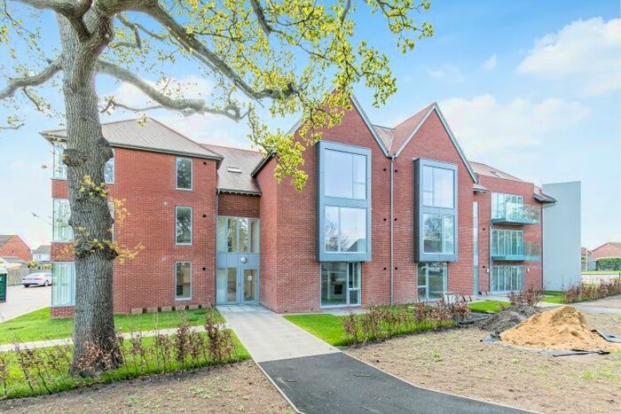 2 Bedroom Flat To Rent In Denchworth Road, Grove, OX12