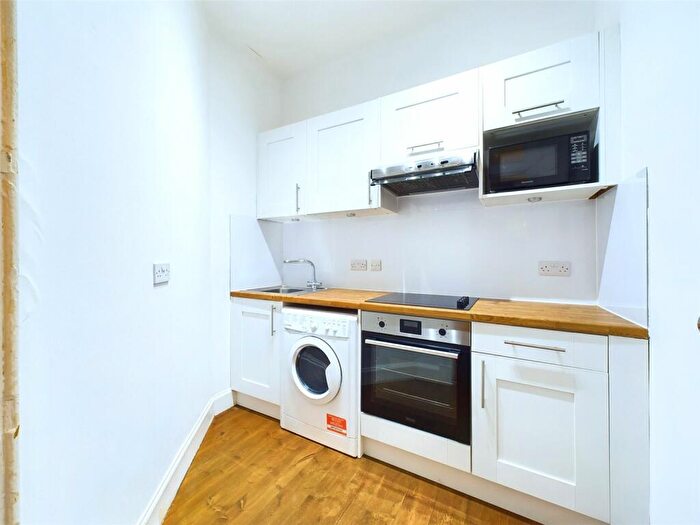 1 Bedroom Apartment For Sale In Smithfield Street, Gorgie, Edinburgh, EH11