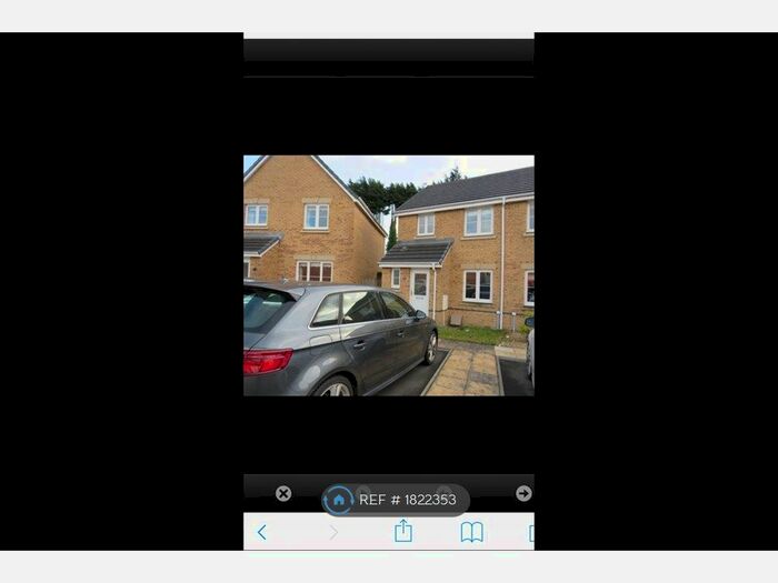 3 Bedroom Semi-Detached House To Rent In Clos Joslin, Bridgend, CF35