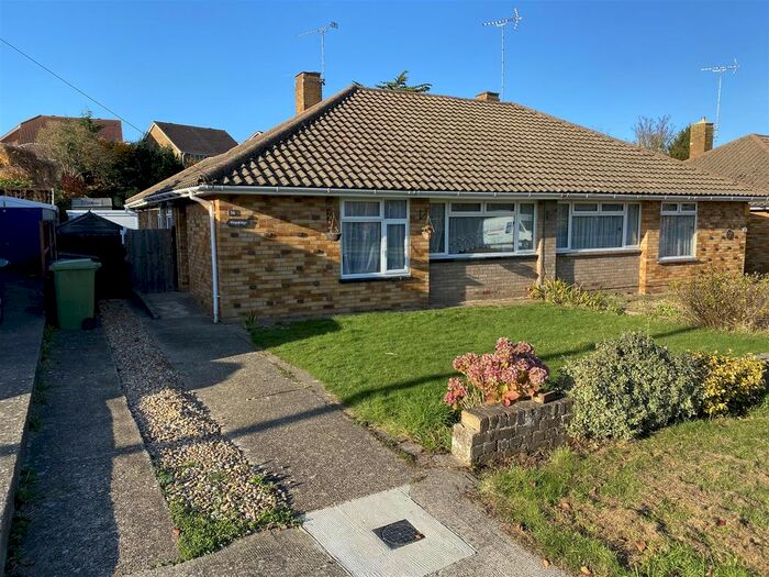 3 Bedroom Bungalow To Rent In Windsor Drive, Sittingbourne ME10