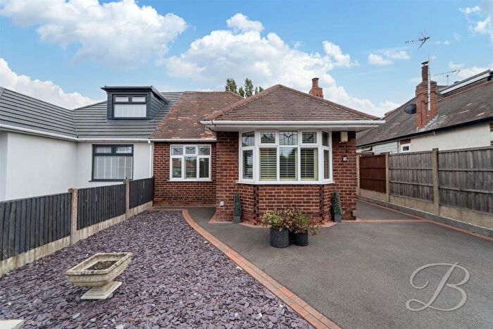 2 Bedroom Semi-Detached Bungalow For Sale In Abbey Road, Mansfield, NG18