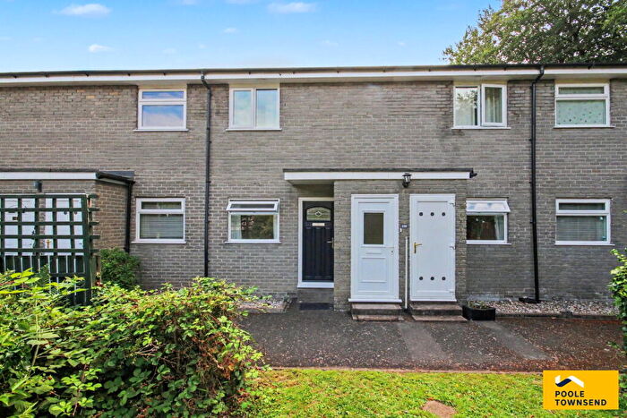 2 Bedroom Flat For Sale In Charney Road, Grange Over Sands, LA11