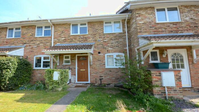 3 Bedroom Terraced House To Rent In Hook Hampshire, RG27
