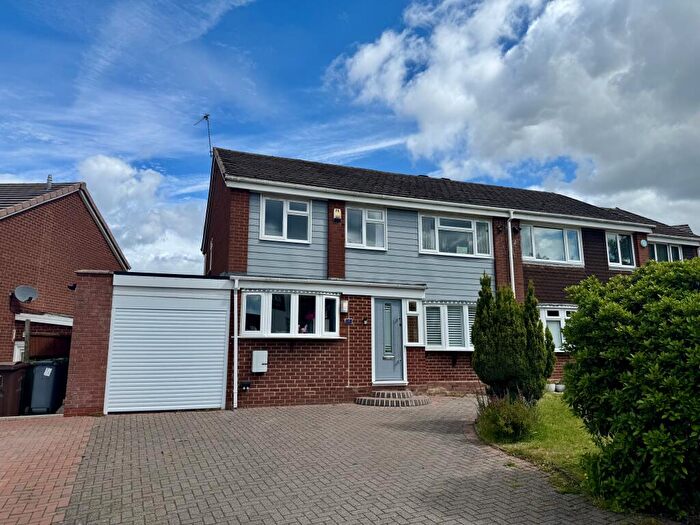 4 Bedroom Semi-Detached House For Sale In Coppice Walk, Cheswick Green, Solihull, B90