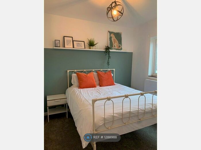 2 Bedroom Flat To Rent In Sydenham, Sydenham SE26