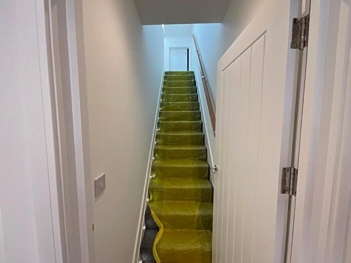 2 Bedroom Flat To Rent In Bell Hill Road, St George, Bristol, BS5