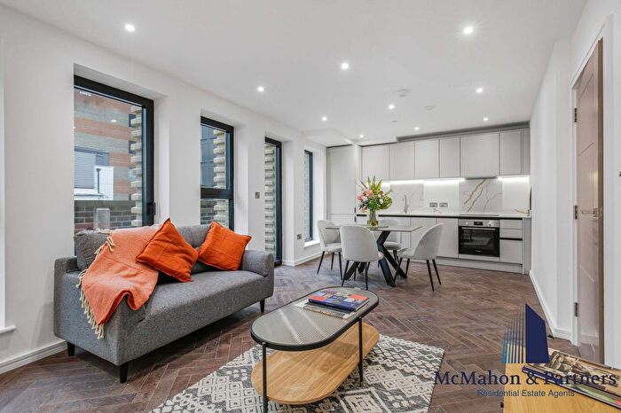 2 Bedroom Flat For Sale In Minories, City Of London, London, EC3N