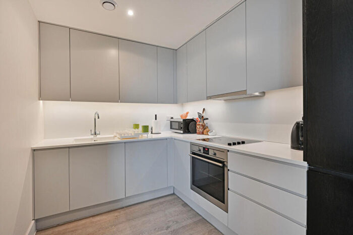 2 Bedroom Flat For Sale In Ruckholt Road, , Leyton, London, E10