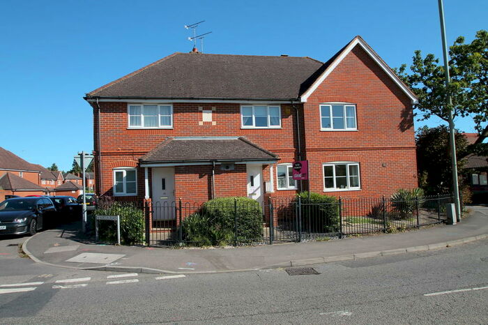 2 Bedroom Semi-Detached House To Rent In Denmark Street, Wokingham, Berkshire, RG40