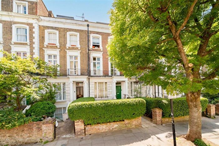 2 Bedroom Flat For Sale In Gaisford Street, Kentish Town, NW5
